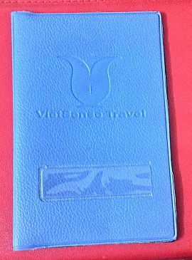 BÌA HỘ CHIẾU QUA TANG PHƯƠNG LINH PLHC01