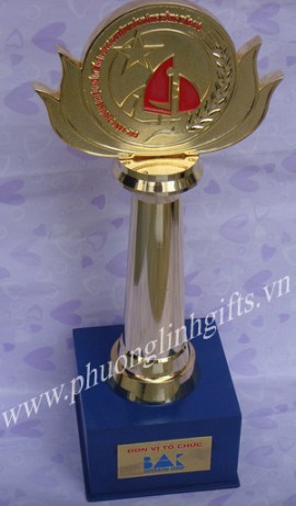 KỶ NIỆM CHƯƠNG GỖ ĐỒNG PL KNCGD07